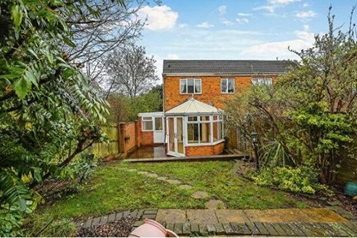 2 Bedroom Property To Rent In Fremantle Drive, Cannock, WS12