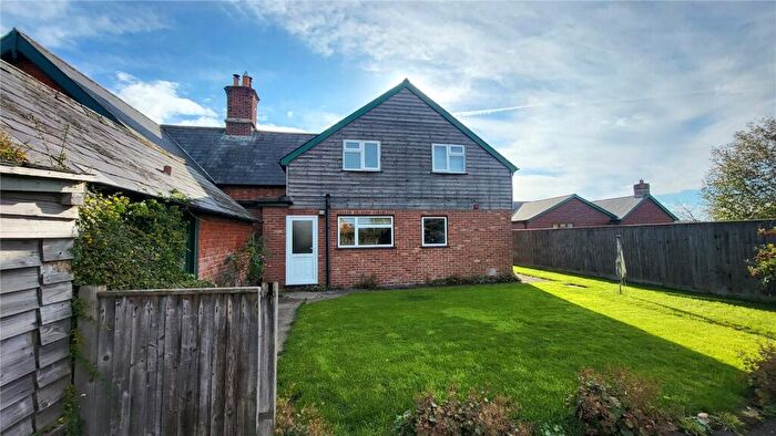 4 Bedroom Semi-Detached House For Sale In The Street, Motcombe, Shaftesbury, Dorset, SP7