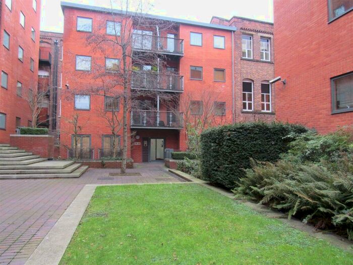 2 Bedroom Apartment To Rent In Lockes Yard, City Centre, M1