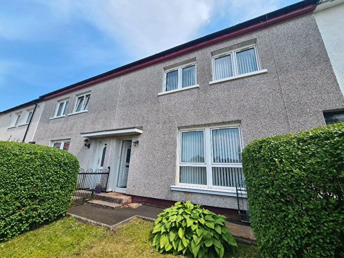 3 Bedroom Terraced House To Rent In Rye Road, Barmulloch, Glasgow, G21