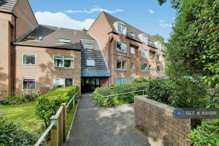 1 Bedroom Flat To Rent In Homeoaks House, Bournemouth, BH2