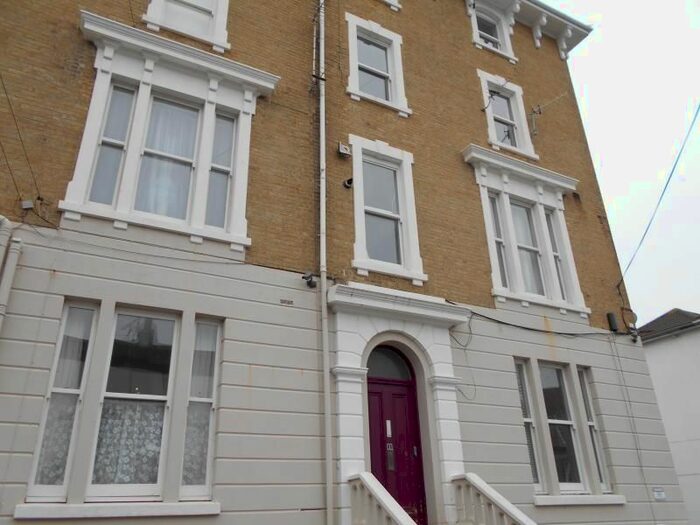 1 Bedroom Flat To Rent In Sidlaw Terrace, Clarence Road, Bognor Regis, PO21
