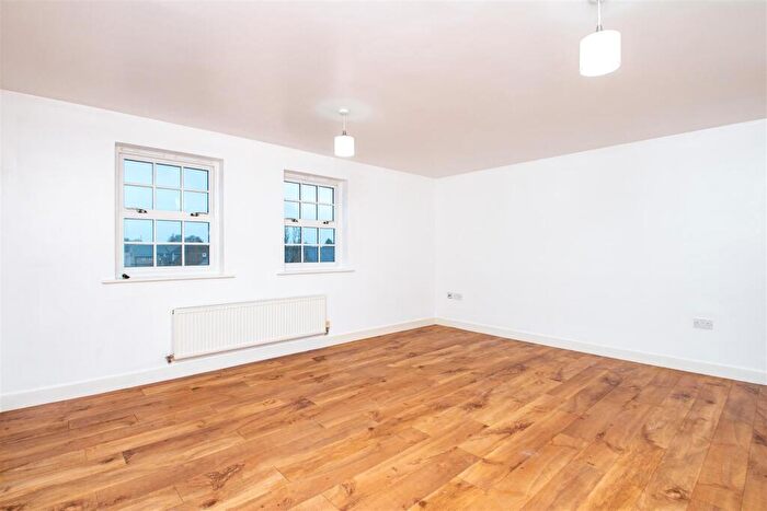 2 Bedroom Apartment To Rent In Swanwick Lane, Broughton, Milton Keynes, MK10