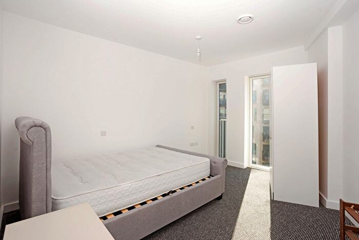 1 Bedroom Flat For Sale In Maud Street, London, E16