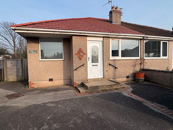 Bungalow To Rent In Azalea Grove, Morecambe, LA4