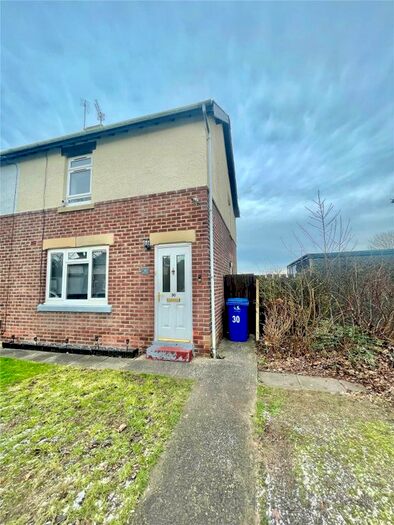 2 Bedroom Semi-Detached House For Sale In Holywell Avenue, Holywell, Whitley Bay, Northumberland, NE25