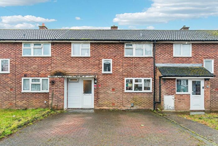 3 Bedroom Terraced House For Sale In Beech Drive, Stevenage, Hertfordshire, SG2
