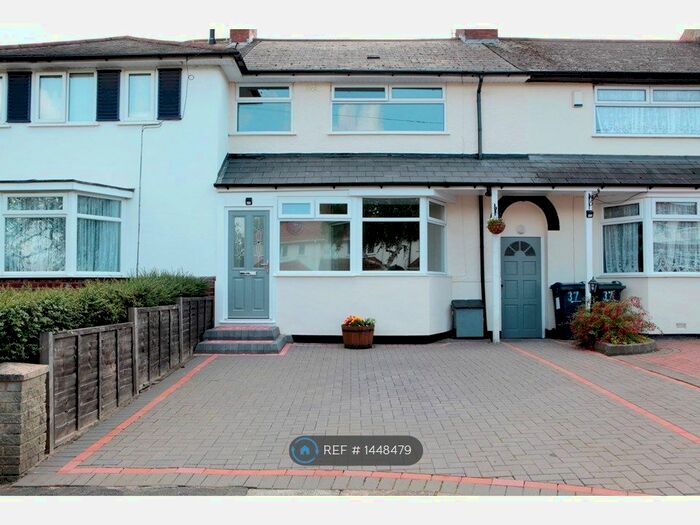 3 Bedroom Terraced House To Rent In Riley Road, Birmingham, B14