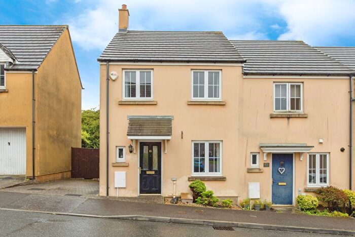 3 Bedroom End Terrace House For Sale In Larcombe Road, St. Austell, Cornwall, PL25