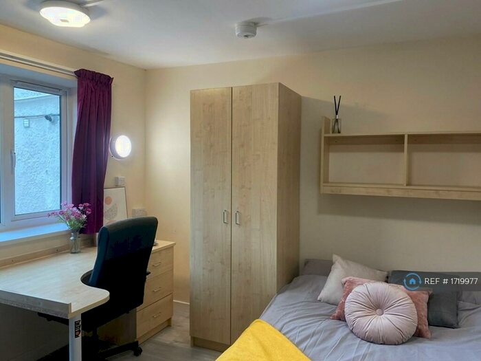 Studio To Rent In Deiniol Road, Bangor, LL57