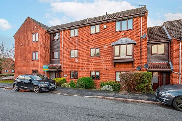 2 Bedroom Flat For Sale In John Stephenson Court, Norwich, NR3