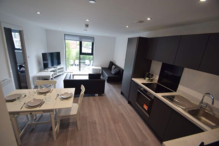 2 Bedroom Flat To Rent In Downtown, Woden Street, Salford, M5