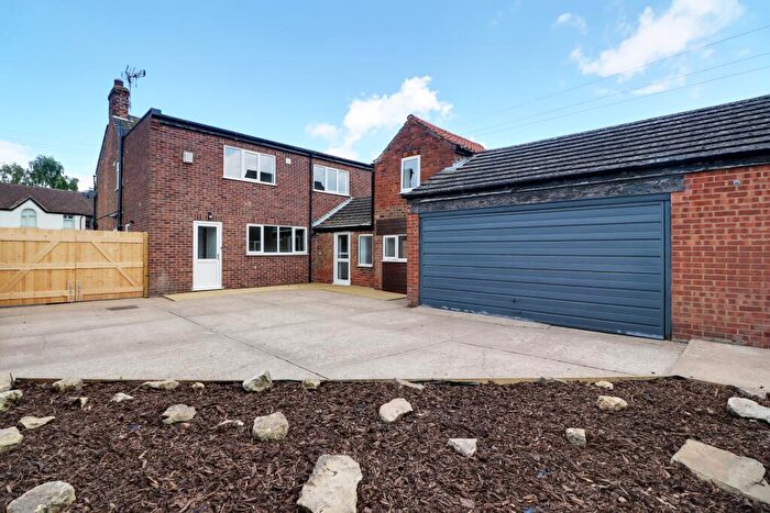 5 Bedroom Detached House For Sale In Main Street, Worlaby, Lincolnshire, DN20