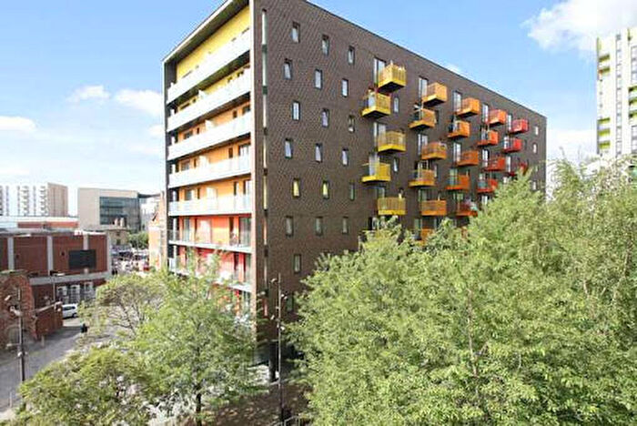 2 Bedroom Flat To Rent In Bath House, Arboretum Place, Barking, IG11