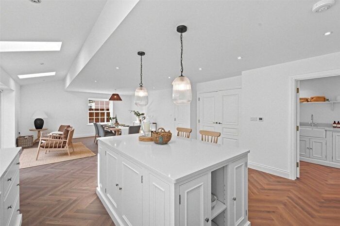 5 Bedroom Detached House For Sale In Malting Paddocks, Malting Green Road, Layer-De-La-Haye, Colchester, CO2