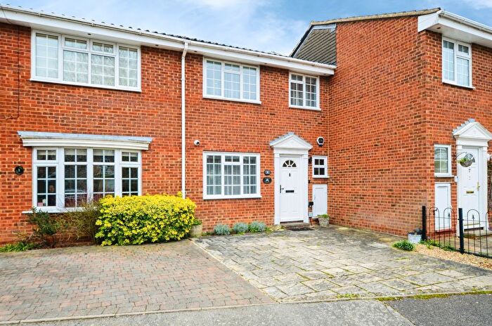 3 Bedroom Terraced House For Sale In Willows Close, Pinner, HA5
