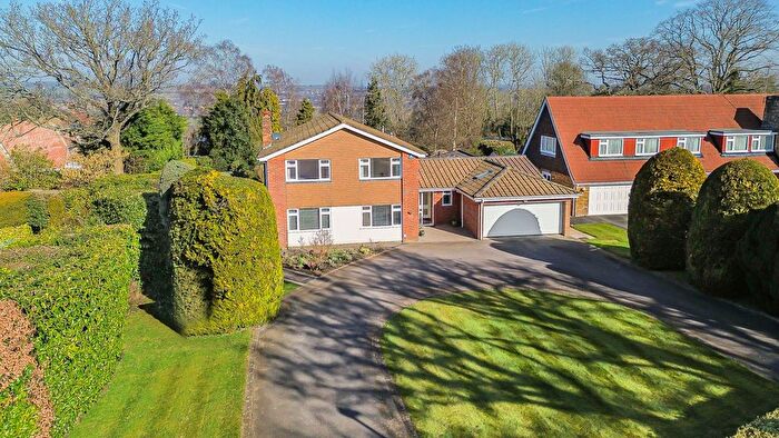 5 Bedroom Detached House For Sale In Felden Drive, Felden, Hemel Hempstead, HP3