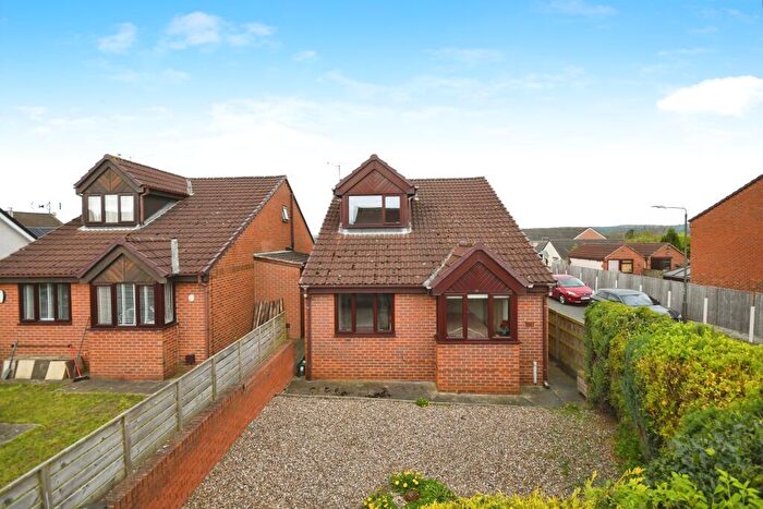 4 Bedroom Bungalow For Sale In North Wingfield Road, Grassmoor, Chesterfield, Derbyshire, S42