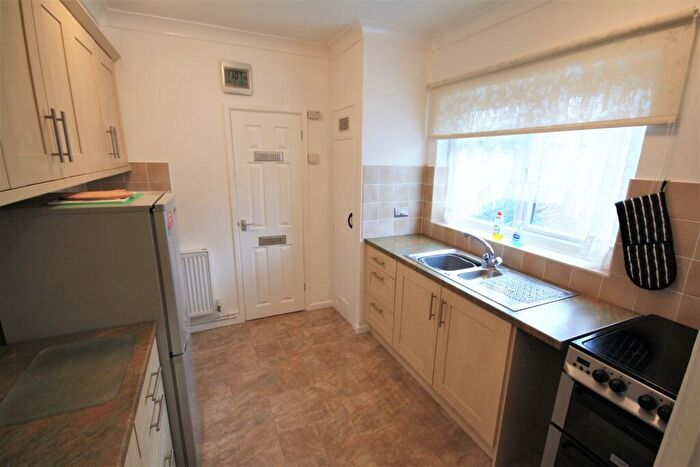 2 Bedroom Flat To Rent In Cannell Green, Norwich, NR3