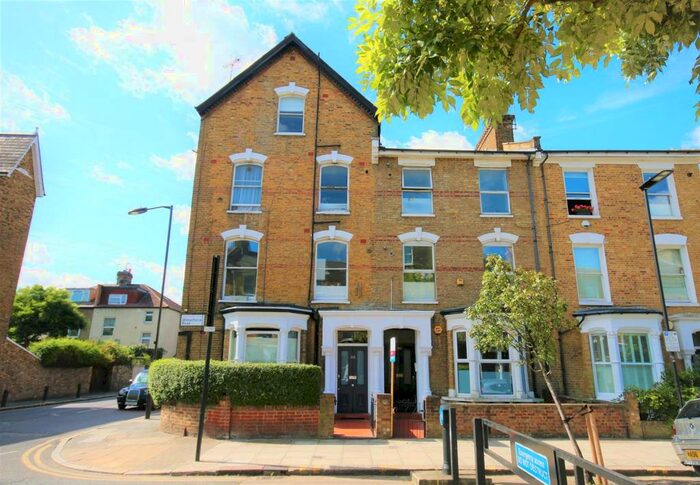 2 Bedroom Flat To Rent In Wilberforce Road, N4