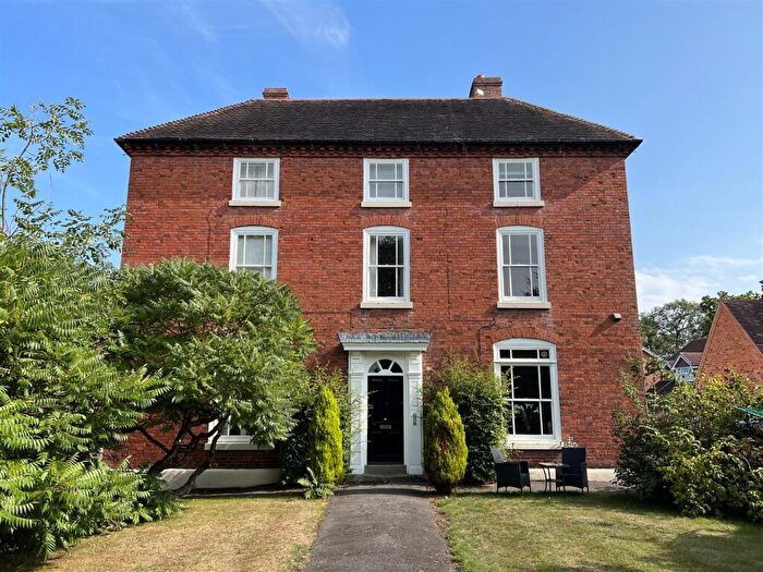 2 Bedroom Flat For Sale In Libbards Way, Solihull, B91