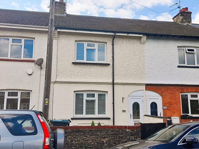 2 Bedroom Terraced House To Rent In Mayfield Road, Northfleet, DA11