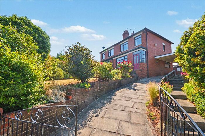 3 Bedroom Semi-Detached House For Sale In Sunnyview Gardens, Leeds, West Yorkshire, LS11