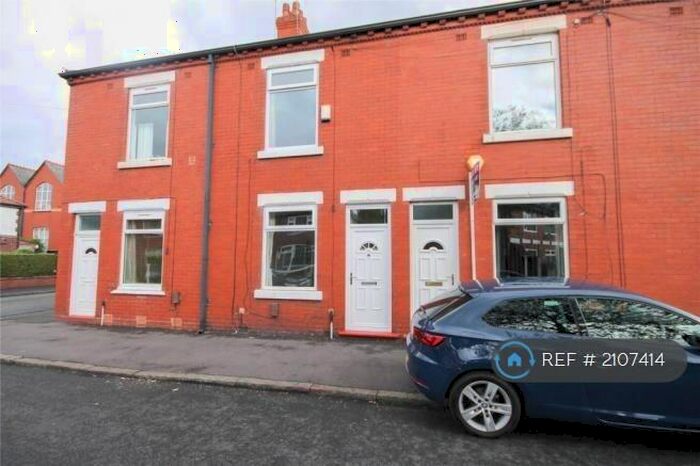 2 Bedroom Terraced House To Rent In Naseby Road, Stockport, SK5