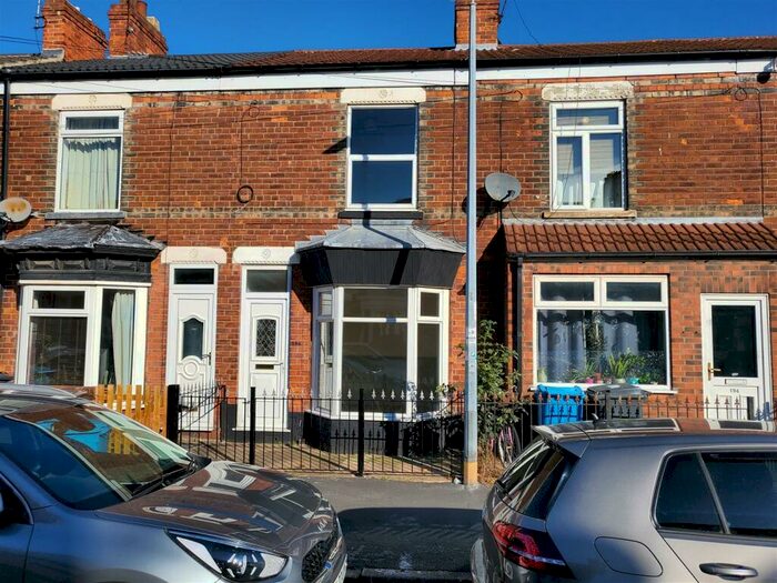 2 Bedroom House To Rent In Blenheim Street, Hull, HU5