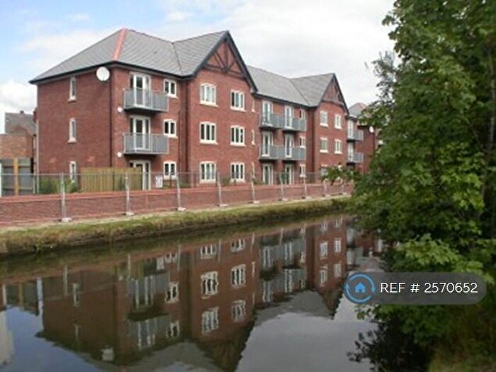 2 Bedroom Flat To Rent In Waterside, Sale, M33