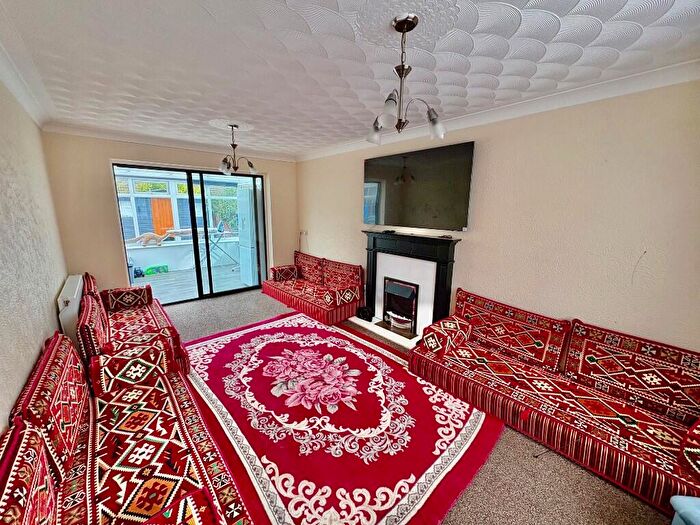 2 Bedroom Detached Bungalow For Sale In Benyon Grove, Peterborough, Cambridgeshire, PE2