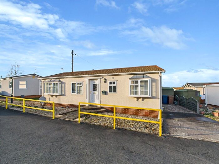 2 Bedroom Park Home For Sale In Staverton Park, Staverton, Cheltenham, Gloucestershire, GL51