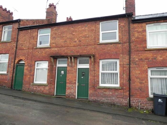 2 Bedroom Terraced House To Rent In Derby Road, Belper, Derbyshire, DE56