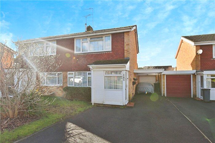 3 Bedroom Semi Detached House For Sale In Ringwood Drive, North Baddesley, Southampton, Hampshire, SO52