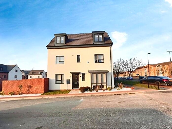 4 Bedroom Detached House To Rent In Sandpiper Drive, Doncaster, South Yorkshire, DN4