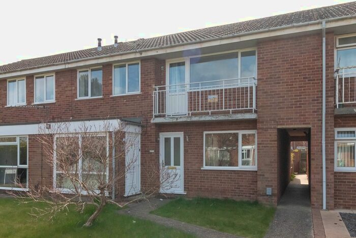 2 Bedroom Flat To Rent In Clover Road, Flitwick, Bedford, MK45