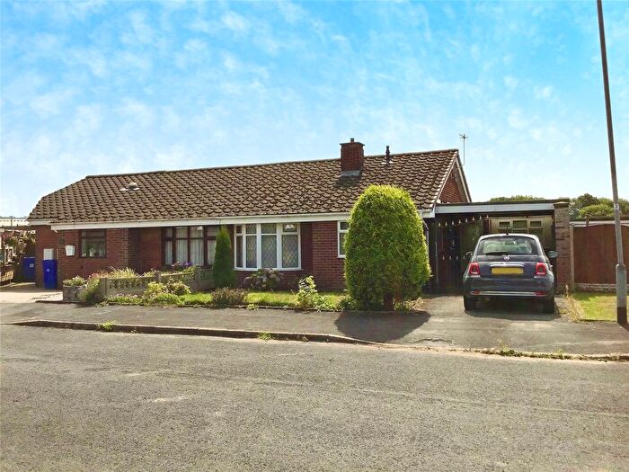 3 Bedroom Bungalow For Sale In Ingelow Close, Stoke-On-Trent, Staffordshire, ST3