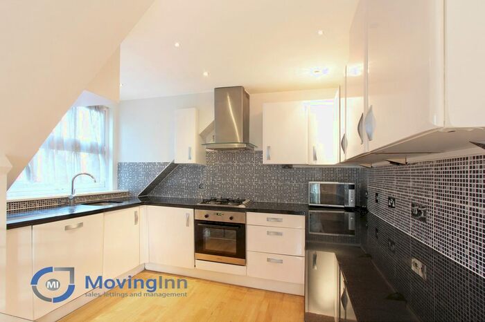 2 Bedroom Maisonette To Rent In Knollys Road, Streatham Hill, SW16