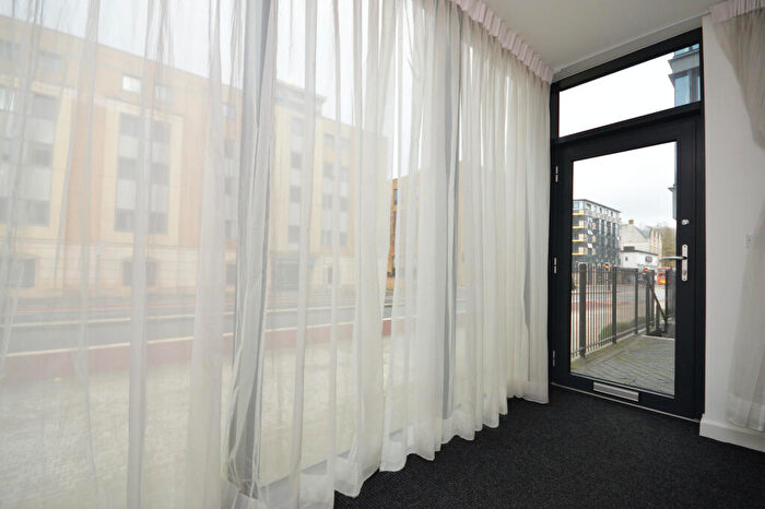 3 Bedroom Flat To Rent In Canons Gate, Anchor Road, City Centre, Bristol, Bristol City, BS1
