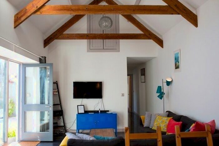 3 Bedroom Barn Conversion To Rent In Old Keg Yard, Narberth, SA67