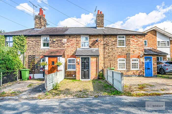 2 Bedroom Terraced House For Sale In Alexander Lane, Shenfield, CM15