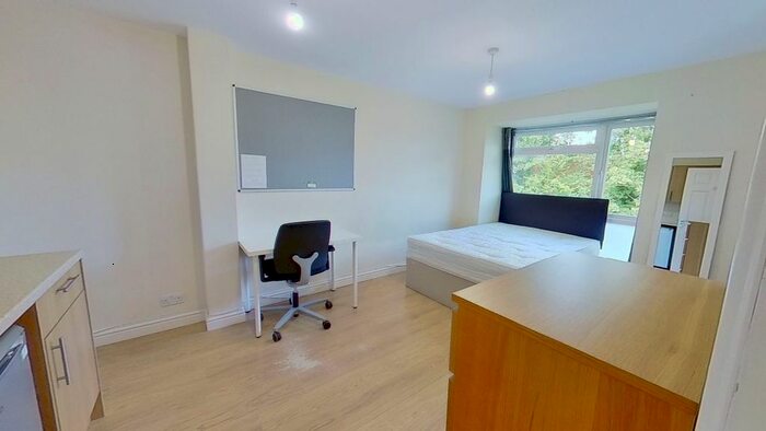 1 Bedroom Studio To Rent In Guildford Park Avenue, Guildford, GU2