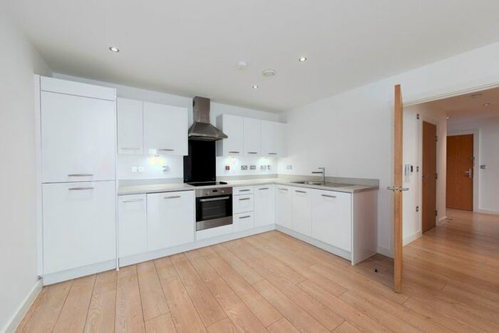 2 Bedroom Flat To Rent In Cathedral Court, Wideford Drive, Romford, Essex, RM7