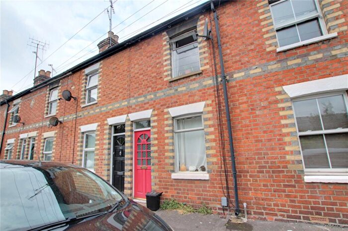 2 Bedroom Terraced House To Rent In Brook Street West, Reading, Berkshire, RG1