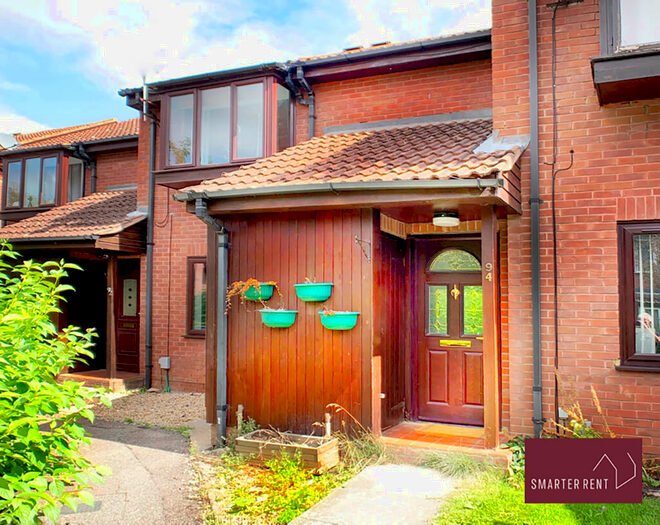 2 Bedroom Flat To Rent In Millstream Close, Hitchin, SG4