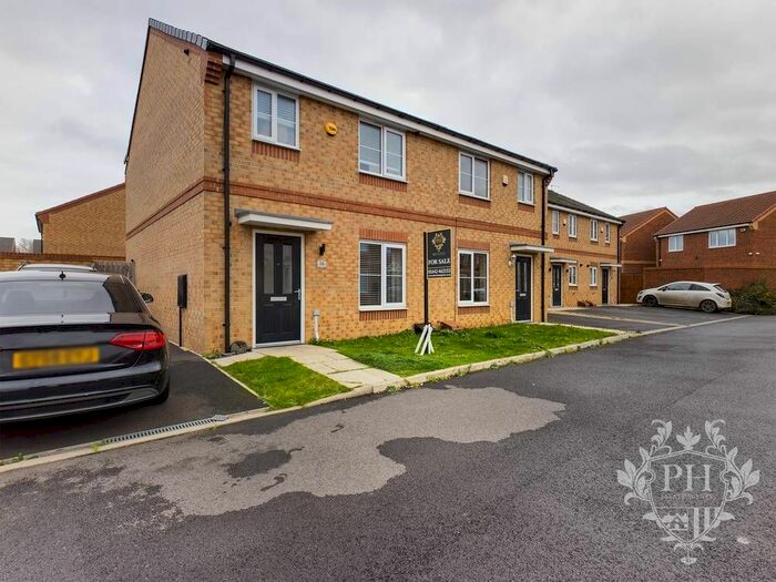 Houses for sale & to rent in TS6 0AZ, Normanby Road, South Bank