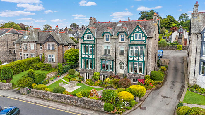 2 Bedroom Apartment For Sale In The Promenade, Arnside, LA5