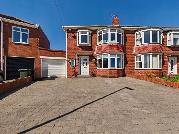 3 Bedroom Semi-Detached House For Sale In West Dene Drive, North Shields, NE30