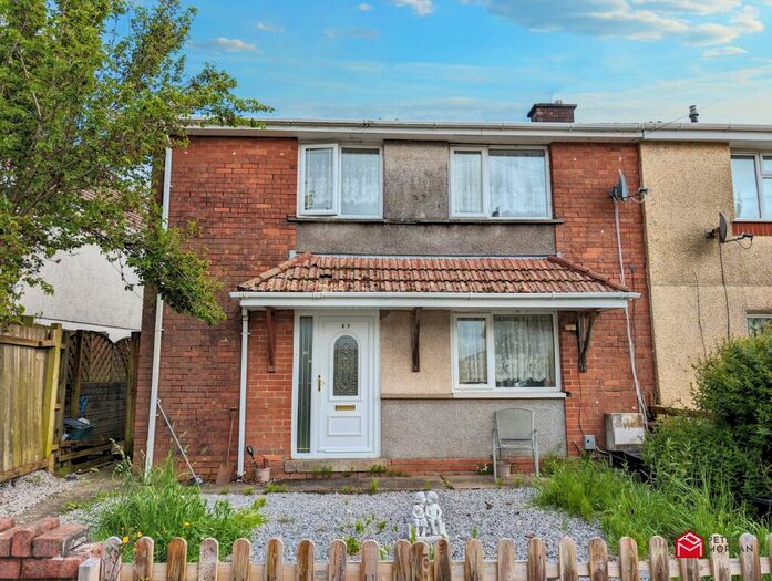 3 Bedroom Semi-Detached House For Sale In March Hywel, Cilfrew, Neath, Neath Port Talbot., SA10