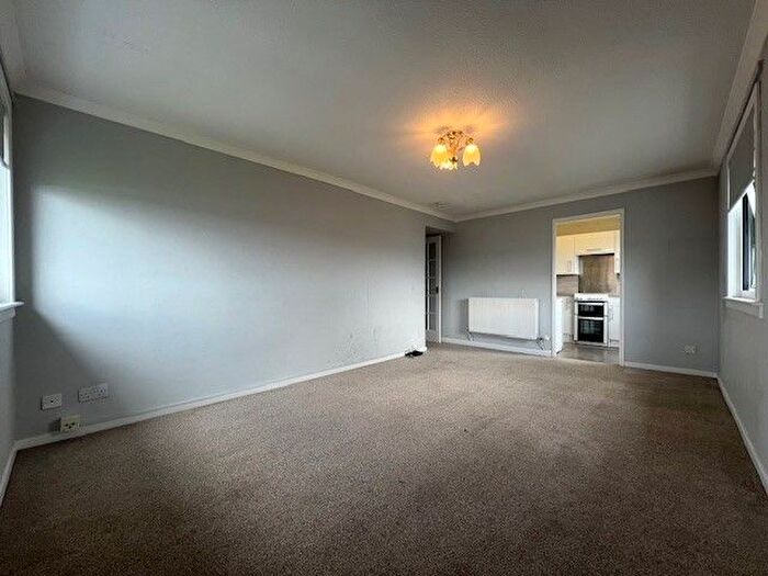 2 Bedroom Flat To Rent In Promenade Court, Aberdeen, AB24